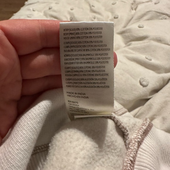 We The Free White/Pink It’s a Vibe Aztec Embroidered Hoodie Medium Boho Pullover - Picture 3 of 5